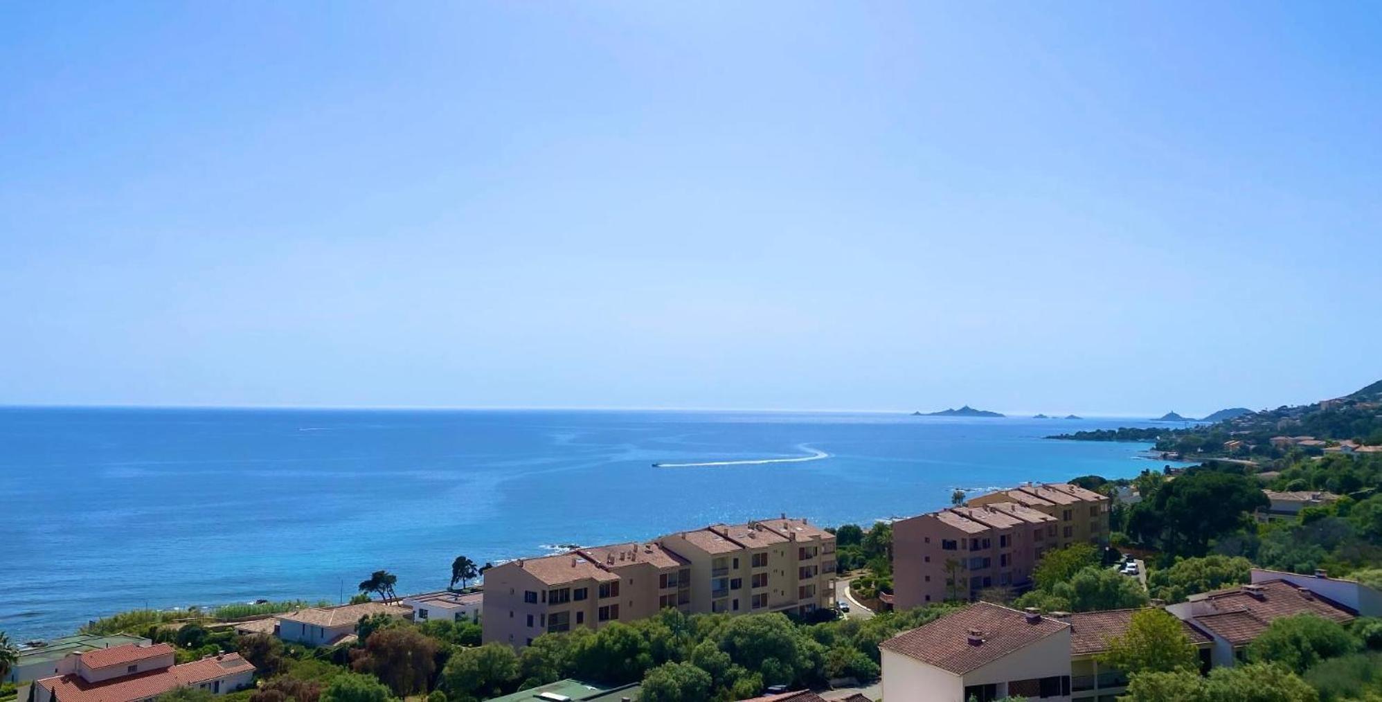 Apartment Vue Exceptionnelle !! Calme Et Lumineux Sur La Prestigieuse Route Des Sanguinaires A